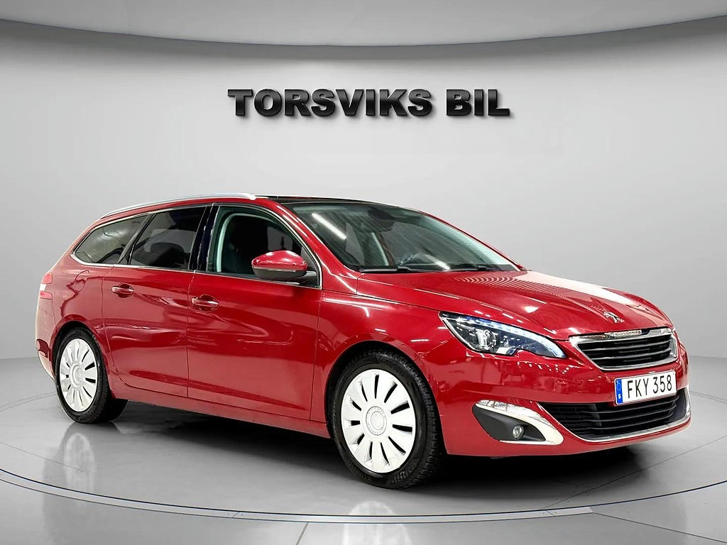 Peugeot 308 SW 1.2 Allure  Automat Panorama Navi S&V-hjul HELGKAMPANJ! - miniatyr 7