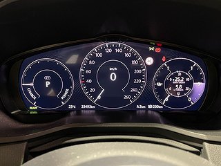 SUV Mazda CX-60 14 av 24
