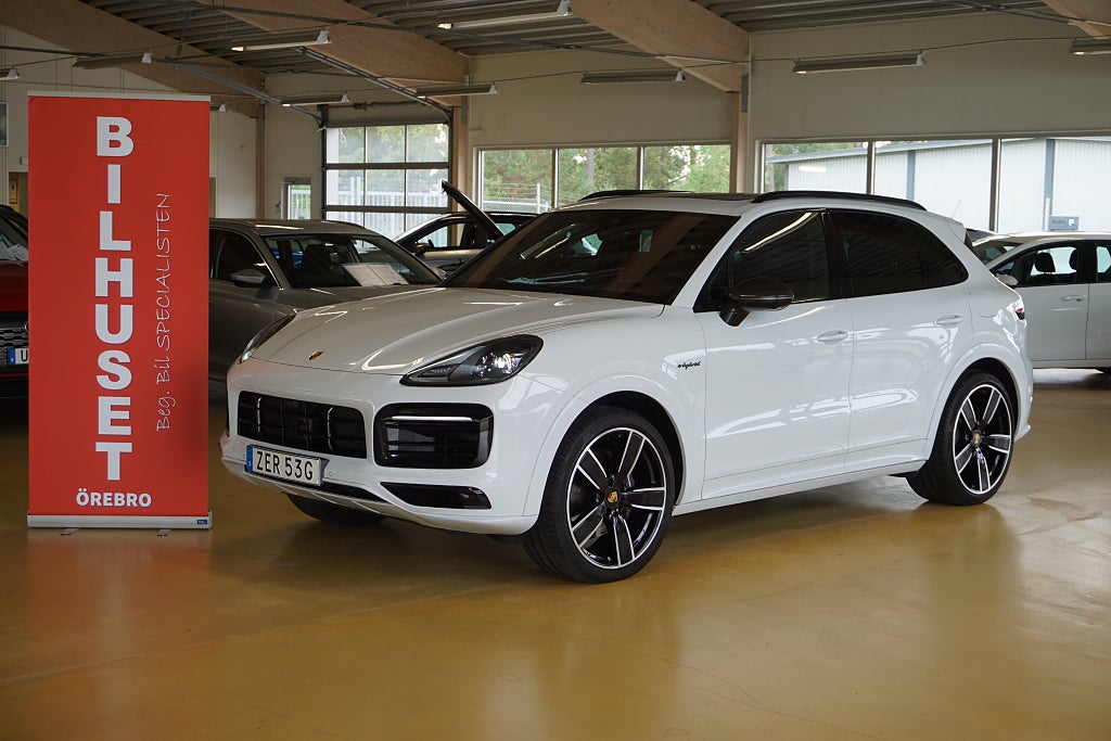 Porsche Cayenne E-Hybrid Tip-tronic Exclusive Manifaktur Panorama Drag 