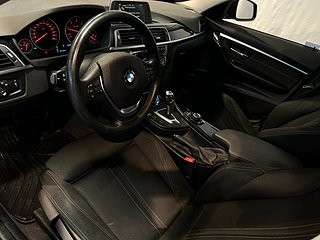 BMW 320 d xDrive Sedan Sport line 190hk Drag/LED-ramp/S&V-hjul