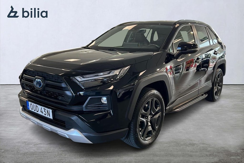 Toyota RAV4 Hybrid AWD 2,5 Adventure JBL Teknik HOTELLPAKET
