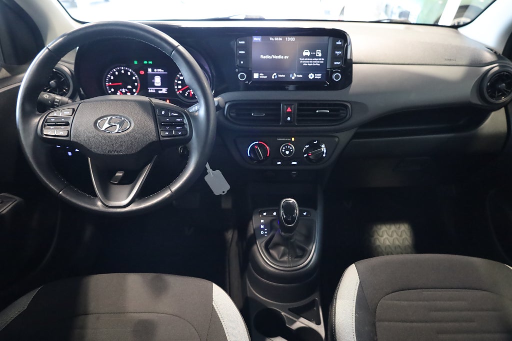 Hyundai i10 1.0 blue AMT Essential CarPlay Rattvärme Leasbar 2022
