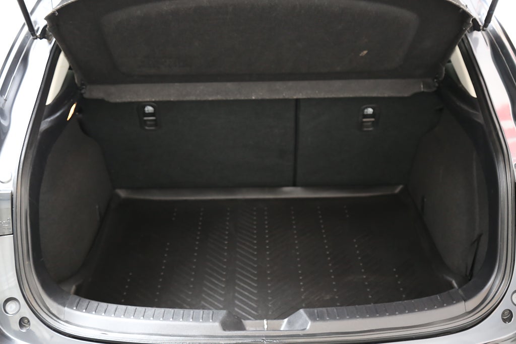 Mazda 3 Sport 2,0 SKYACTIV-G 120hk Vision Aut 2016