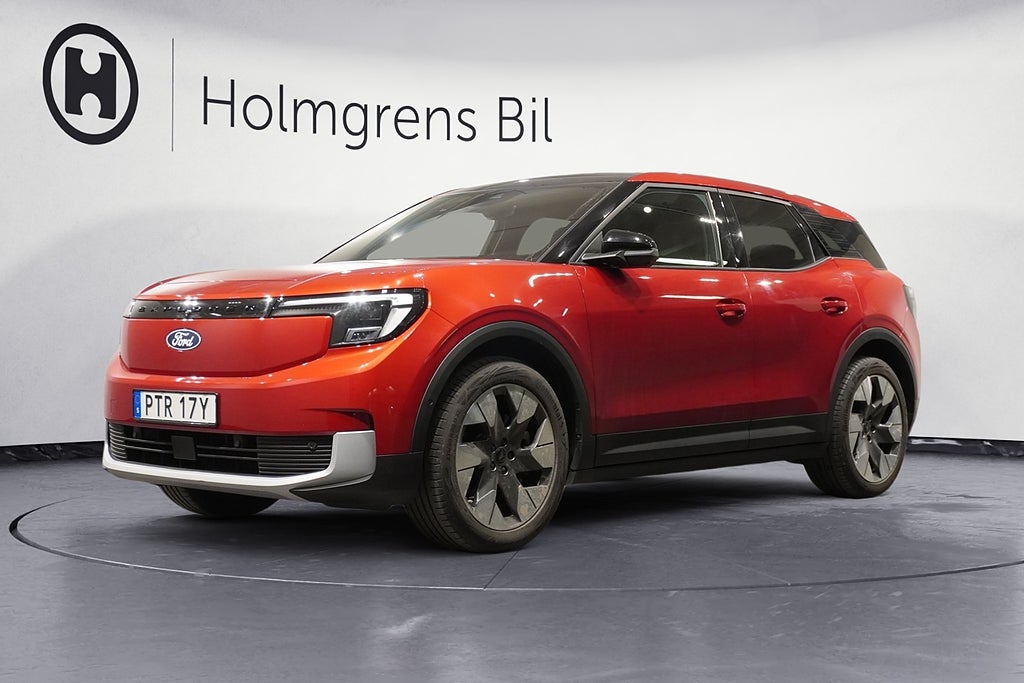 Ford Explorer Premium Long Range 78kWh AWD 340hk Panoram, Drag, Värmepump |