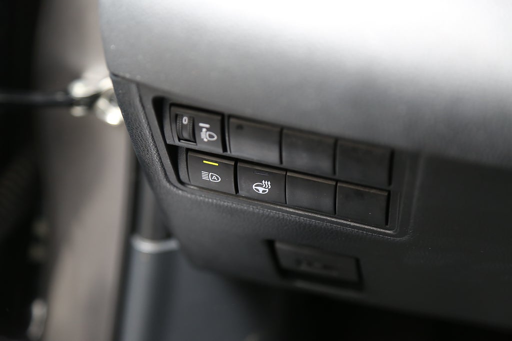 Toyota Yaris 1,5 VVT-i Hybrid CVT Active Kamera 1ägare Motorvärmare 2021