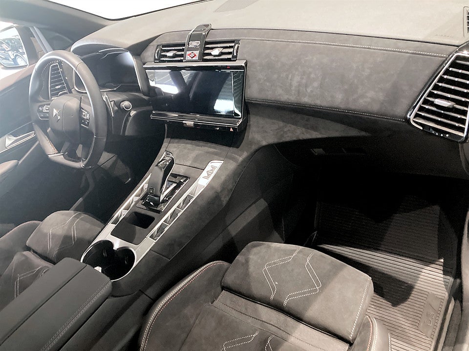 Bild på DS 7 Crossback Pallas 1.5 BHDi 130hk Aut ELSTOL B-KAMERA CARPLAY