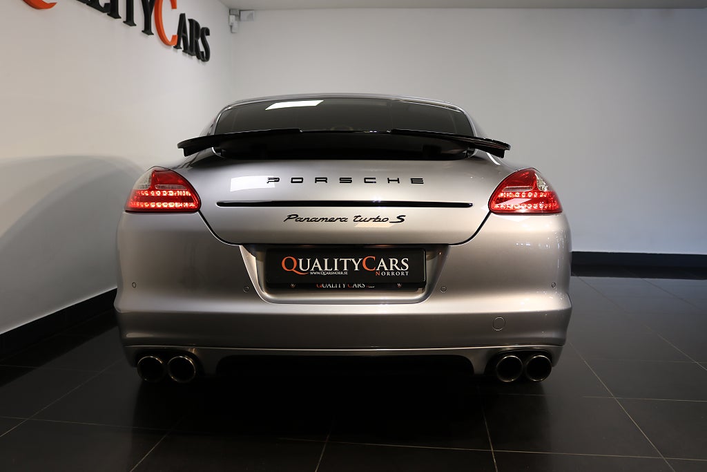 Porsche Panamera 2012 - miniatyr 6