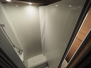Husbil-halvintegrerad Knaus VanWave 640 MEG Vansation 22 av 31