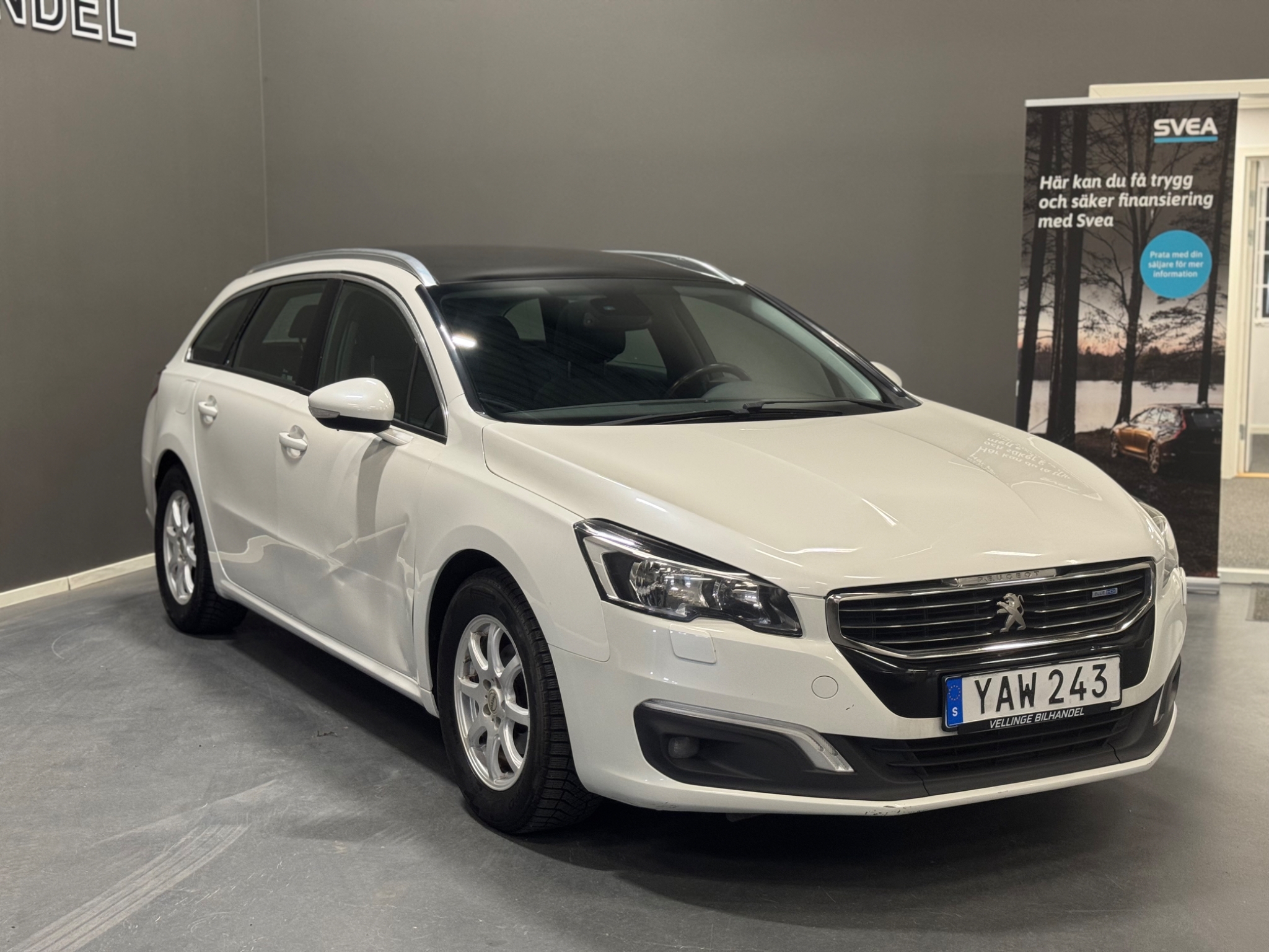 Peugeot 508 1.6 BlueHDi AUTOMAT 2016, bild 2/38