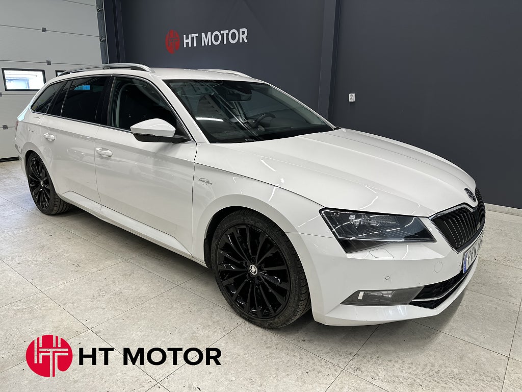 Skoda Superb Kombi 2.0 TDI 4x4 L&K/B-kamera/Värmare/Nav/Drag/CANTON 