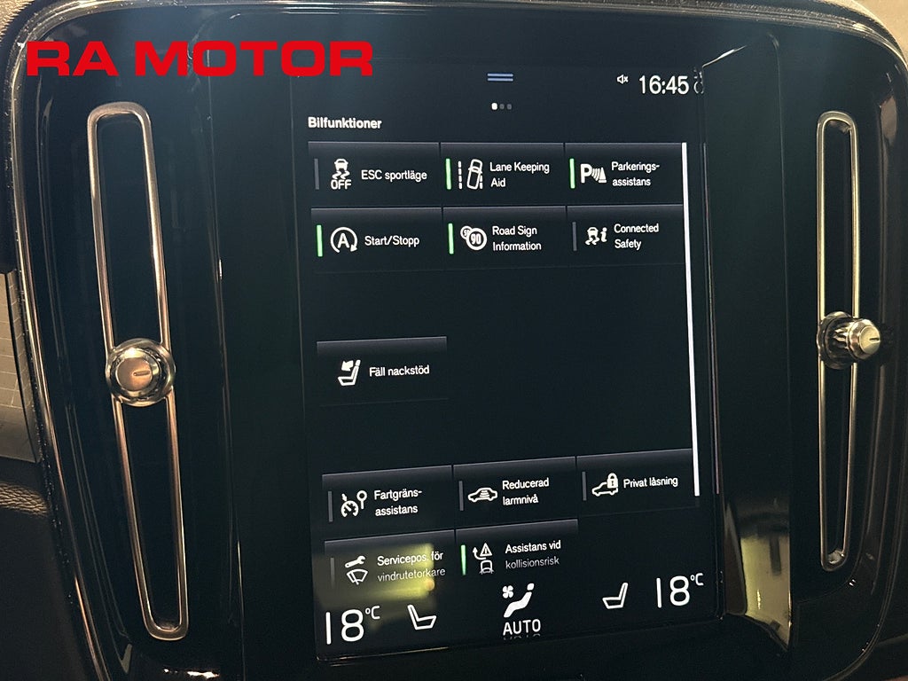 Volvo XC40 T3 Momentum | Värmare | VOC | PDC | Drag | En Ägare 2020