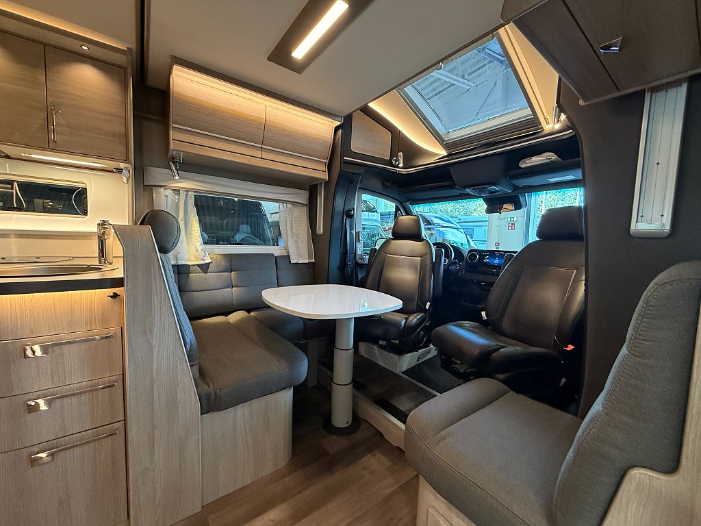 Kabe Travel Master Royal X 780 LT *Solcell*Långbädd*Automat*