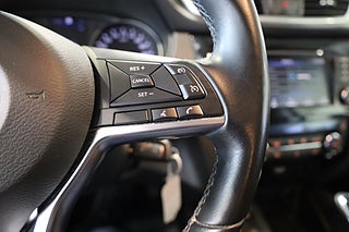 SUV Nissan Qashqai 23 av 24