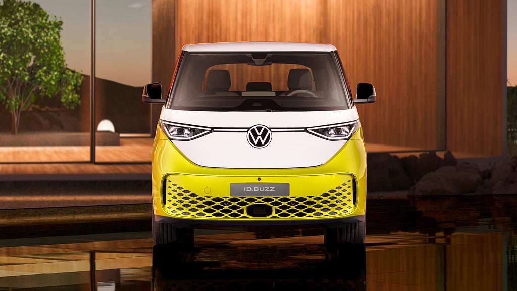Volkswagen ID. Buzz har tagit start inspiration från Folkabussen. Foto: Martin Meiners/Volkswagen