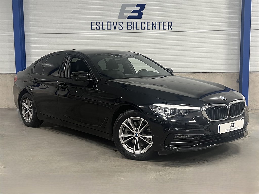 BMW 520 d Sedan 190 HK / Sport line / Backkamera / Navi / Adaptiv fart, 