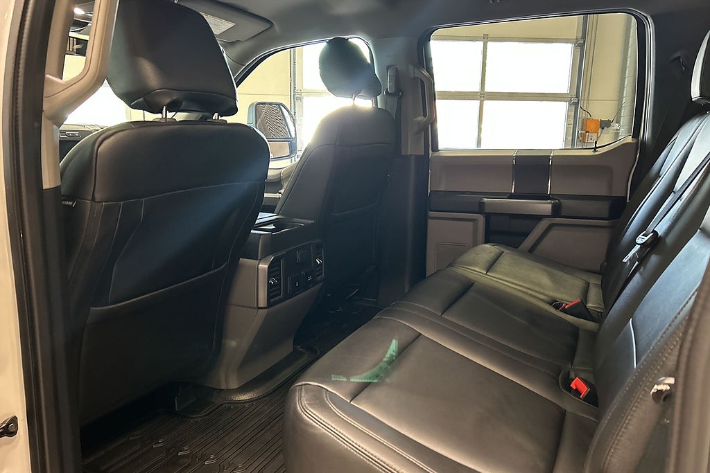Ford F-250 Crew Cab 6.7 V8 Power Stroke 4x4 Diesel