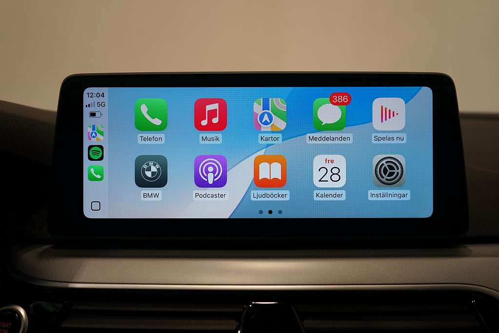 BMW 530e Touring B-kamera Läder Carplay 292hk 4.99% Ränta