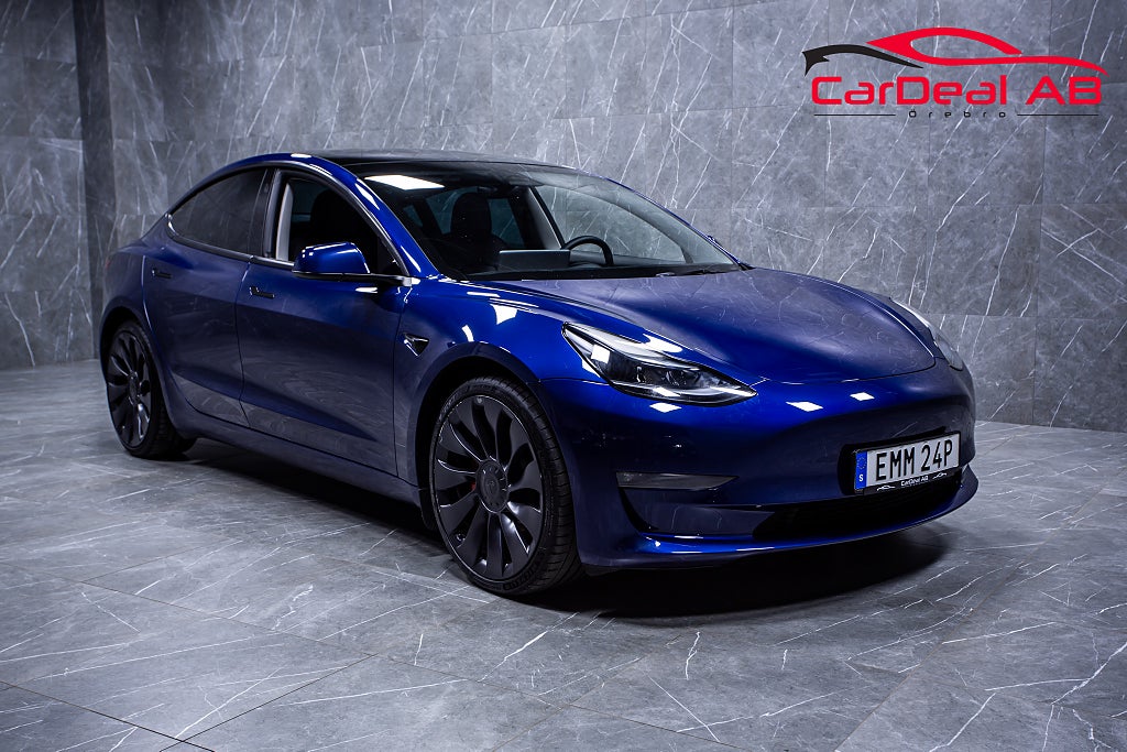 Tesla Model 3 Performance AWD 513hk Pano Värmepump 1 Brukare MOMS