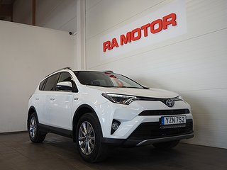 SUV Toyota RAV4 3 av 24