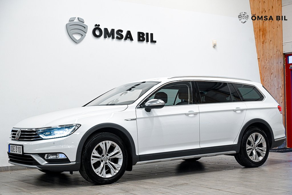 Volkswagen Passat Alltrack 2.0 TDI 4M B-Kam CarPlay Värmare