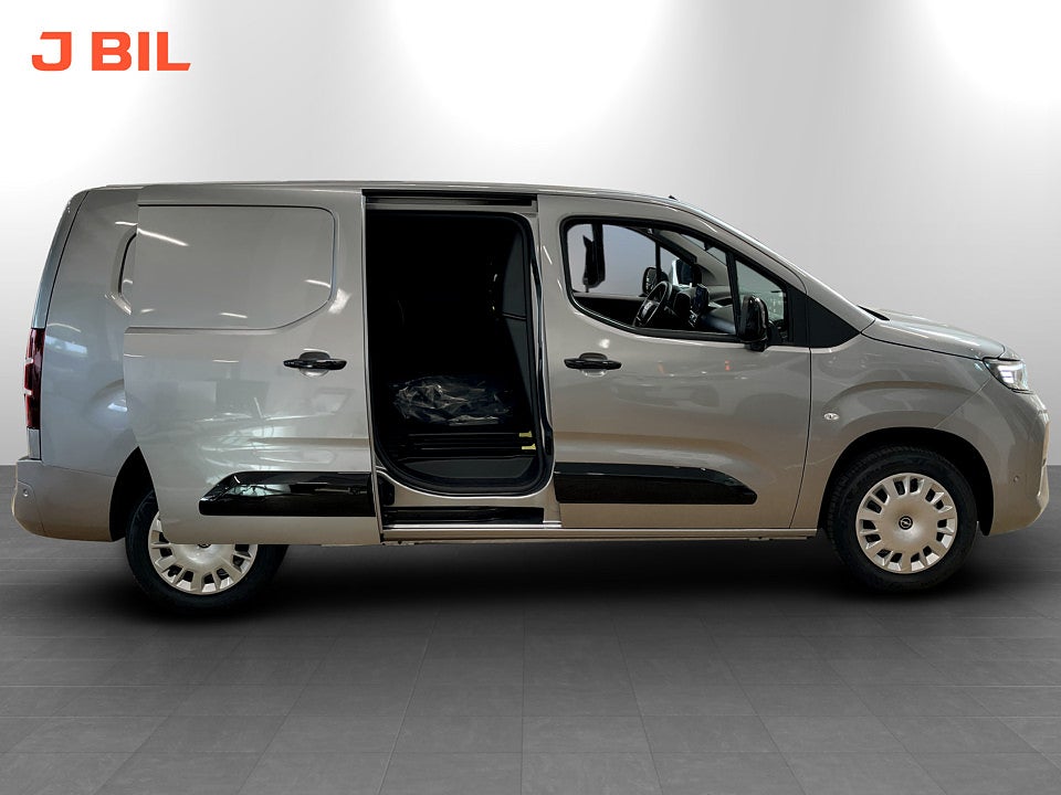 Bild på Opel Combo Elite 130hk Aut L2 - DIESELVÄRMARE MM INGÅR!