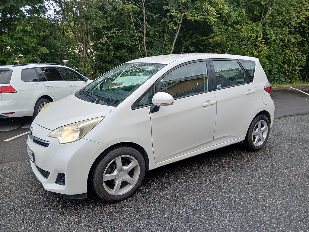 Toyota Verso-S