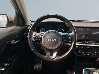 Kia Niro e-64 kWh Advance Plus Kamera GPS Skinn CarPlay SoV MOMS