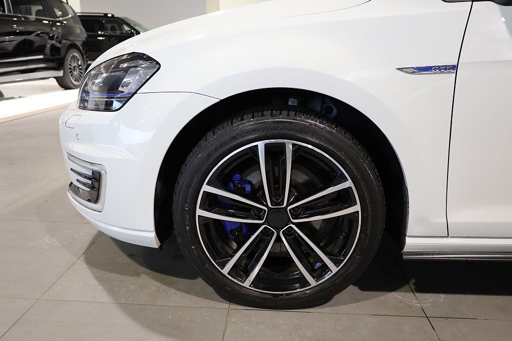 Volkswagen Golf GTE 1,4 TSI Plug-In-Hybrid PDC Blåtand 2017