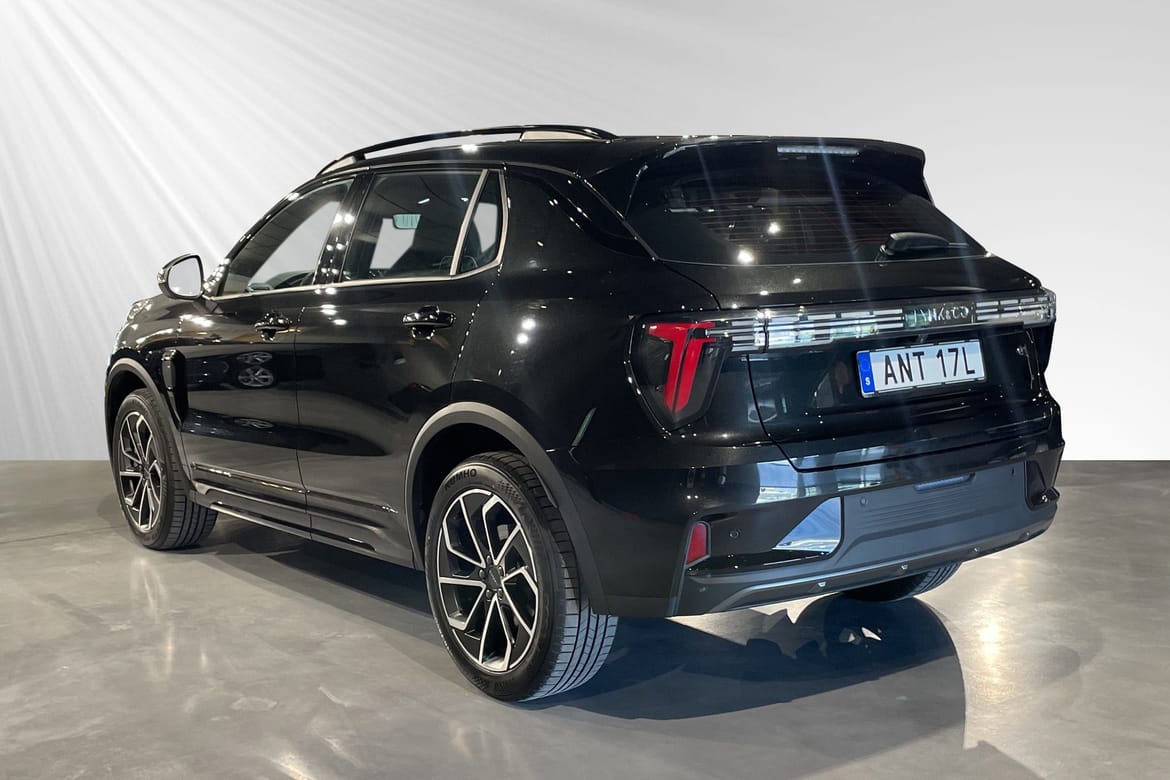 Lynk & Co 01 Core PHEV 2025, bild 4/27