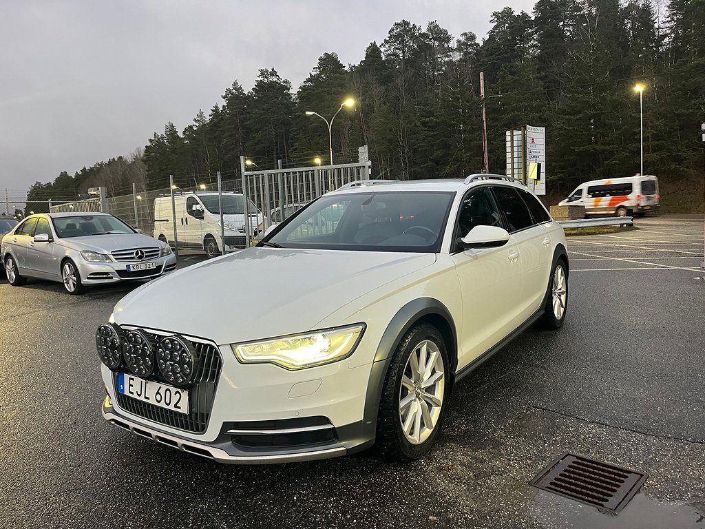 Audi A6 allroad 3.0 TDI V6 204hk Q Kamera D-Värmare Nyservad