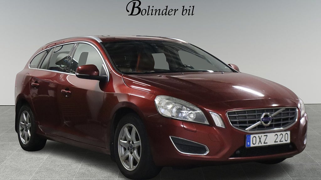 Volvo V60 D2 Powershift Summum TACKLUCKA DRAG SKINN NY-KAMREM