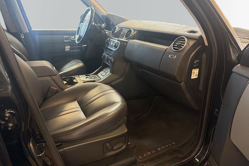 Land Rover Discovery 2015