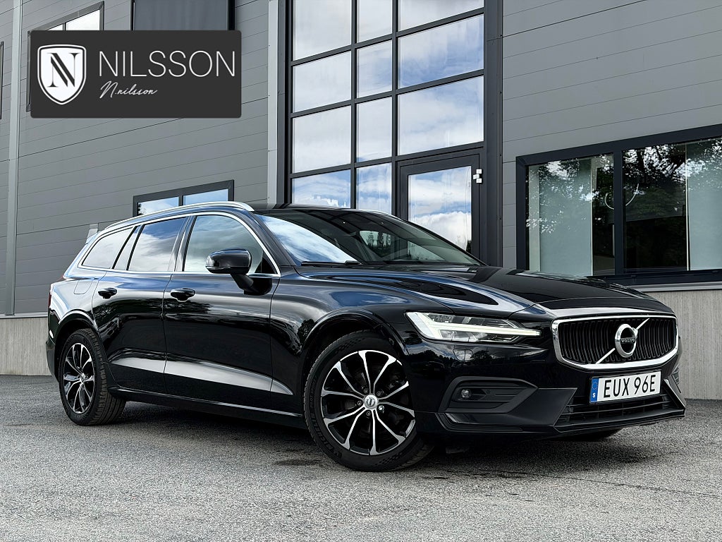 Volvo V60 D4 Geartronic Momentum Advanced SE II 1 ägare Nyservad