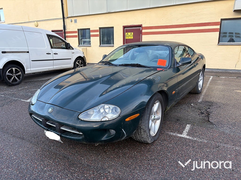 Jaguar XK 8 4.0 V8