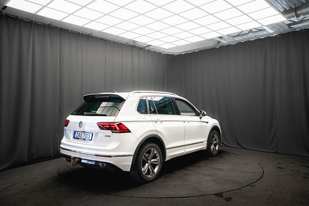 Volkswagen Tiguan TDI 4M R-Line D-VÄRMARE DRAG COCKPIT KAMERA 190hk