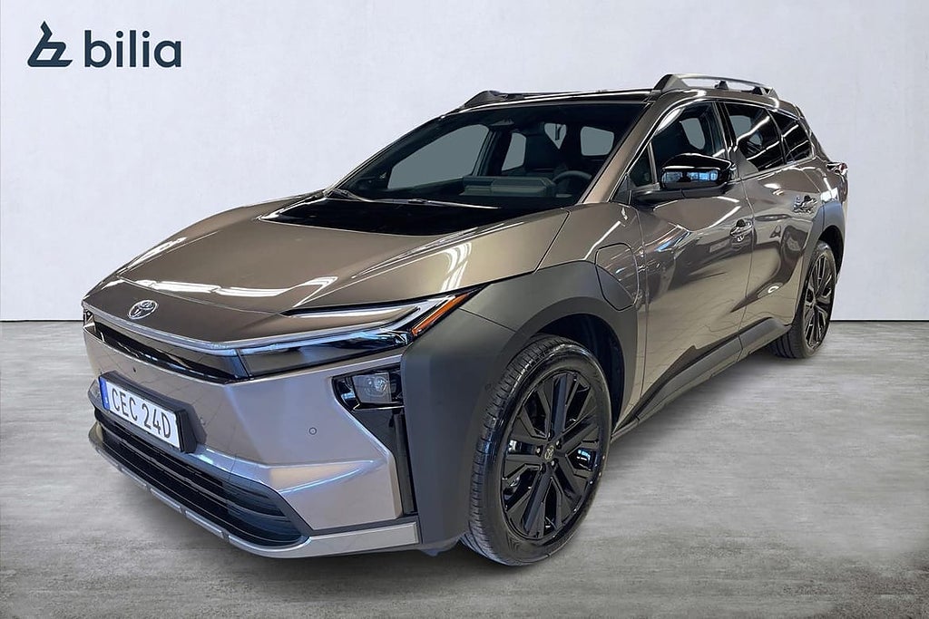 Toyota bZ4X Touring Executive Demobil