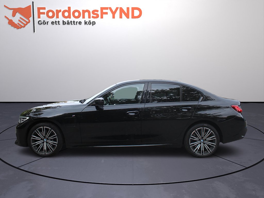 BMW 330e Sedan NYSERVAD vinterhjul M-sport moms vat