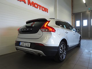 Halvkombi Volvo V40 Cross Country 6 av 22