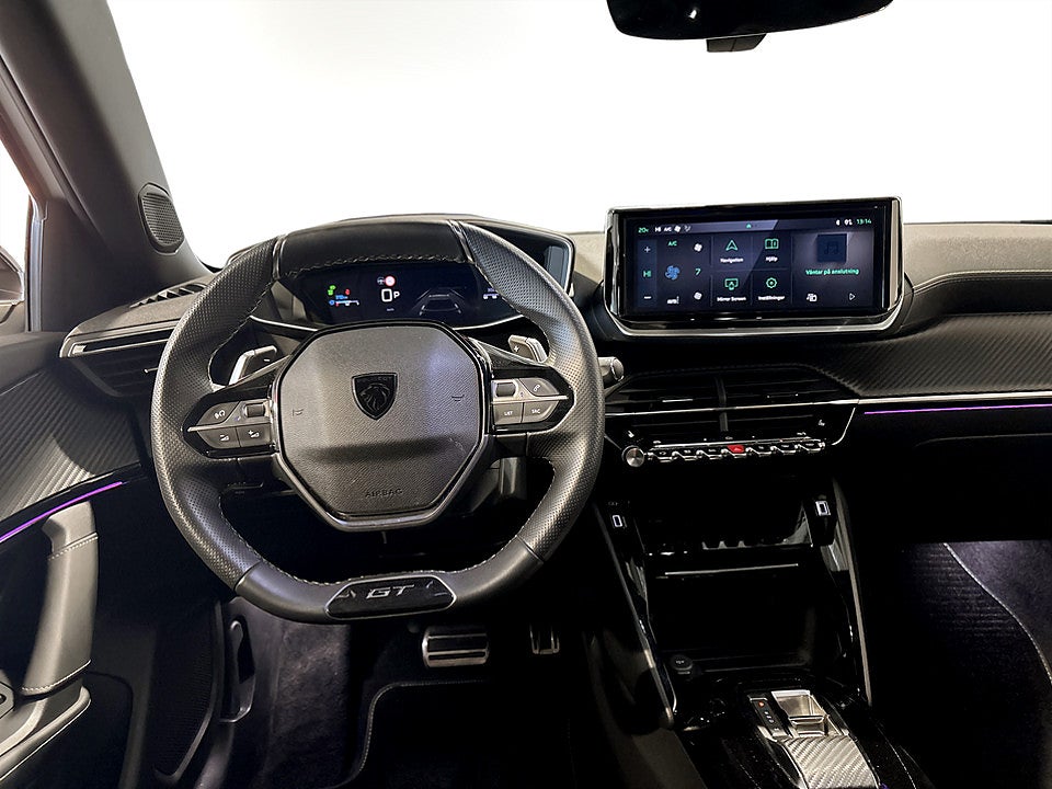 Bild på Peugeot 2008 GT 1.2 PT 130hk Aut B-KAMERA CARPLAY