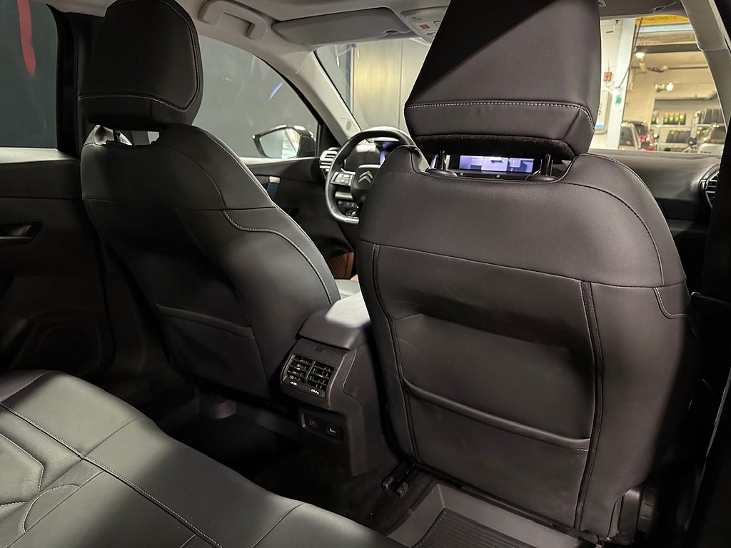 Bild på Citroën e-C4X X SHINE Exklusive Electric 136hk Back/Nav