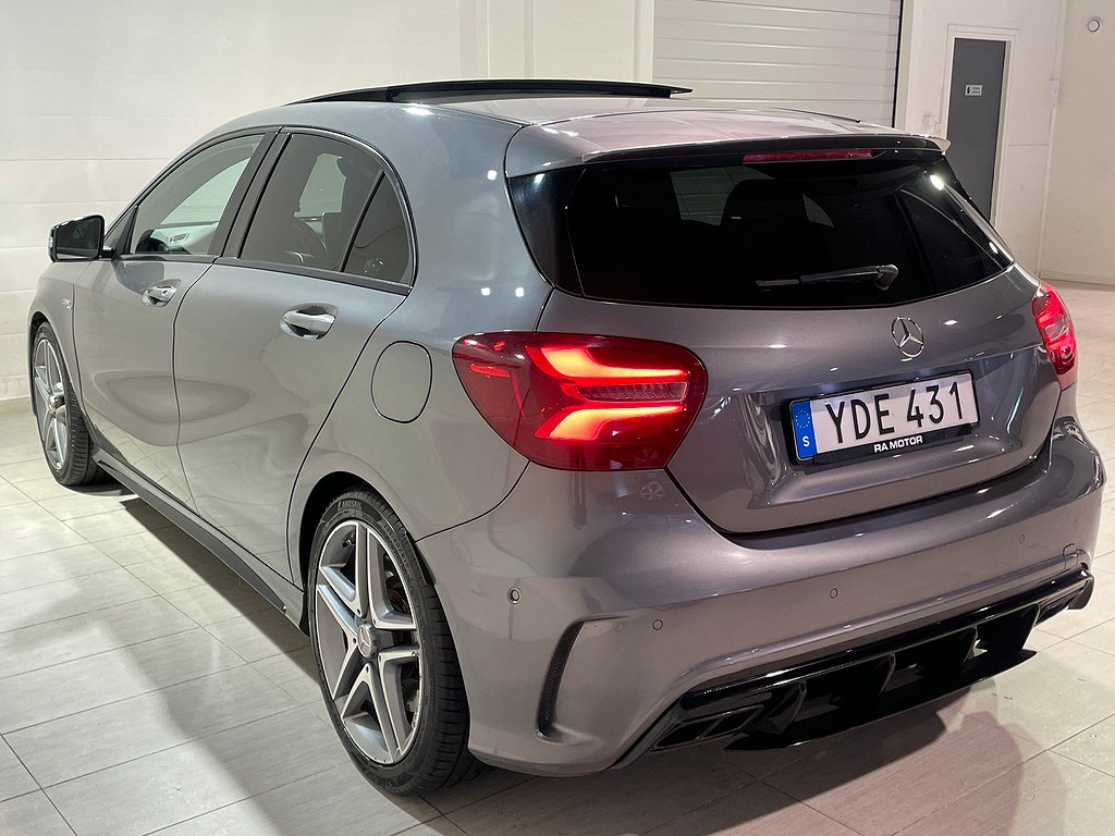 Mercedes-Benz AMG A45 4MATIC AMG | Kamera | 381hk | Downpipe 2016