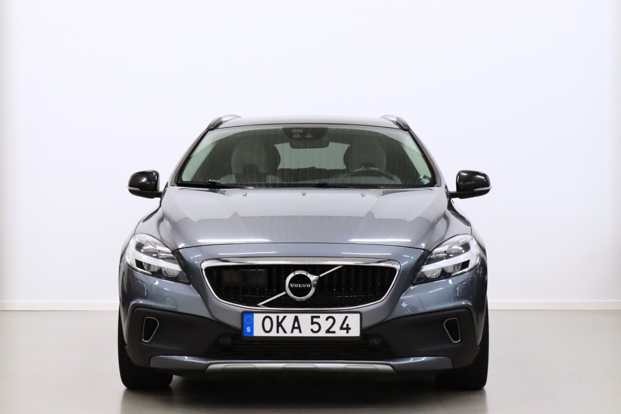 Volvo V40 Cross Country 2017, kuva 2/48