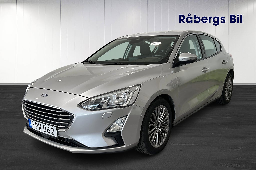 Ford Focus 1.0 125hk EcoBoost Titanium Backkamera v-hjul