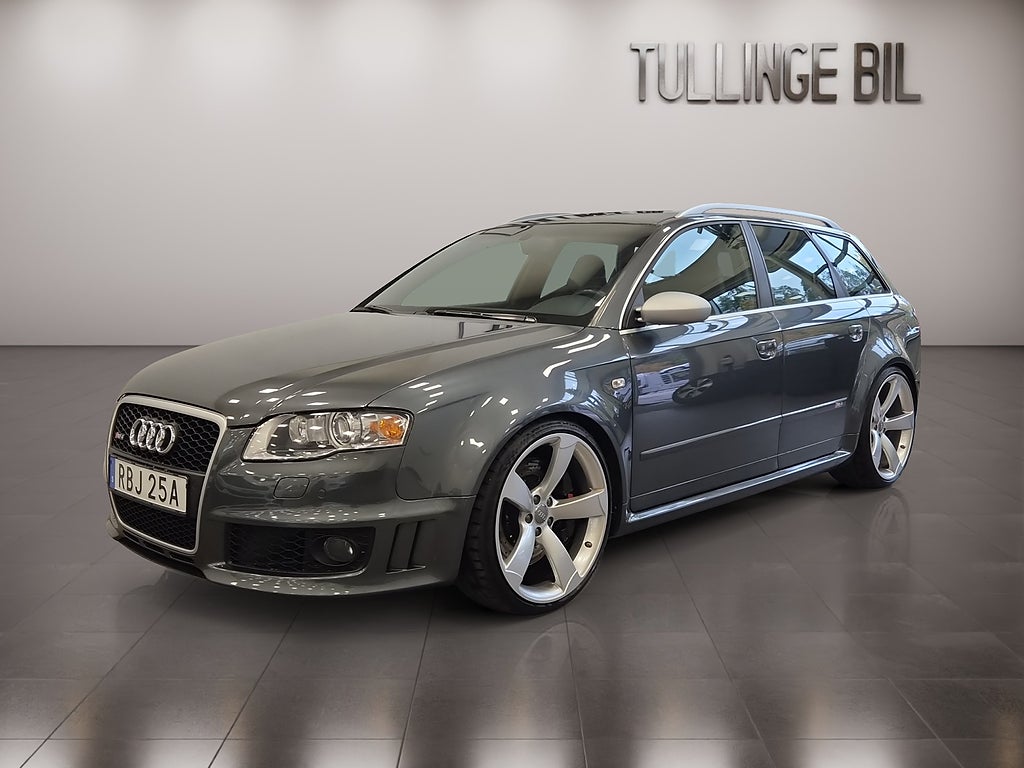 Audi RS4 Avant 4.2 V8 Quattro Skalstolar BOSE 20" Mkt Välvårdad