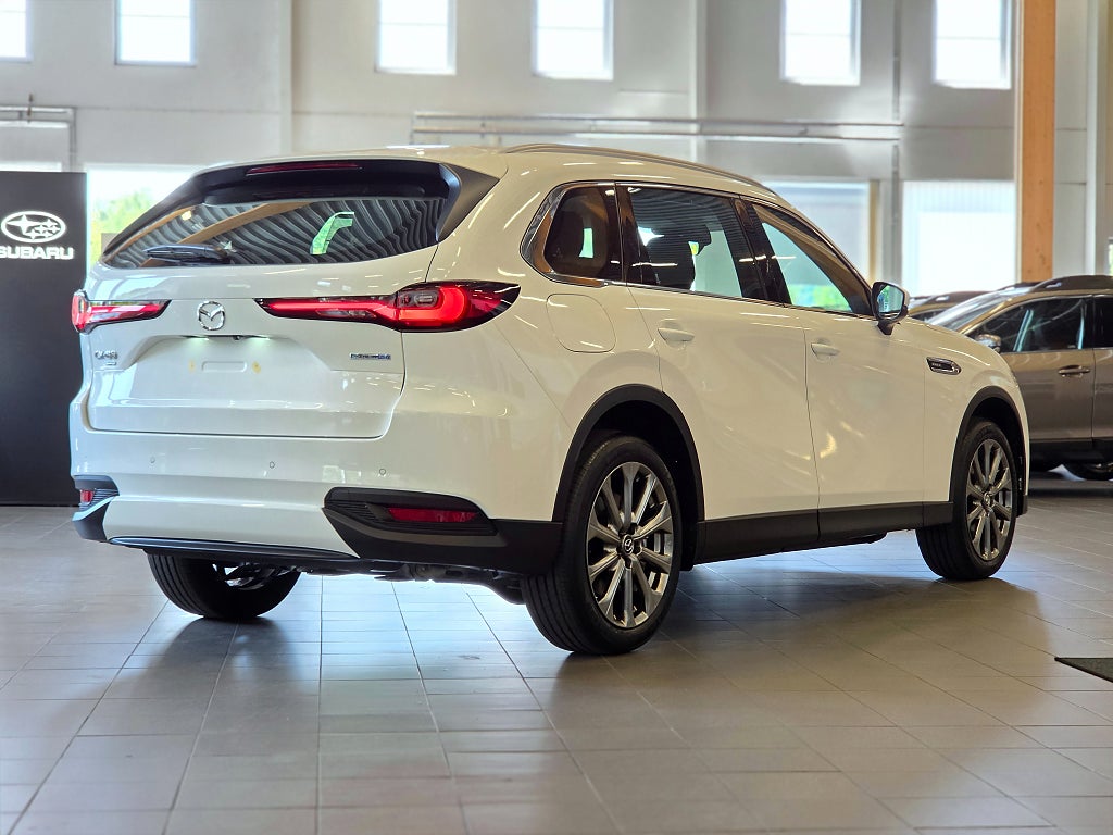 Mazda CX-80 PHEV AWD 327 hk Exclusive-Line/7-sit/Rattvärme/Värmare