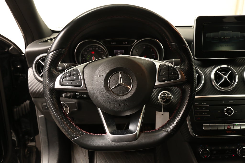 Mercedes-Benz A 180 d 7G-DCT AMG Line Motorvärmare 2016