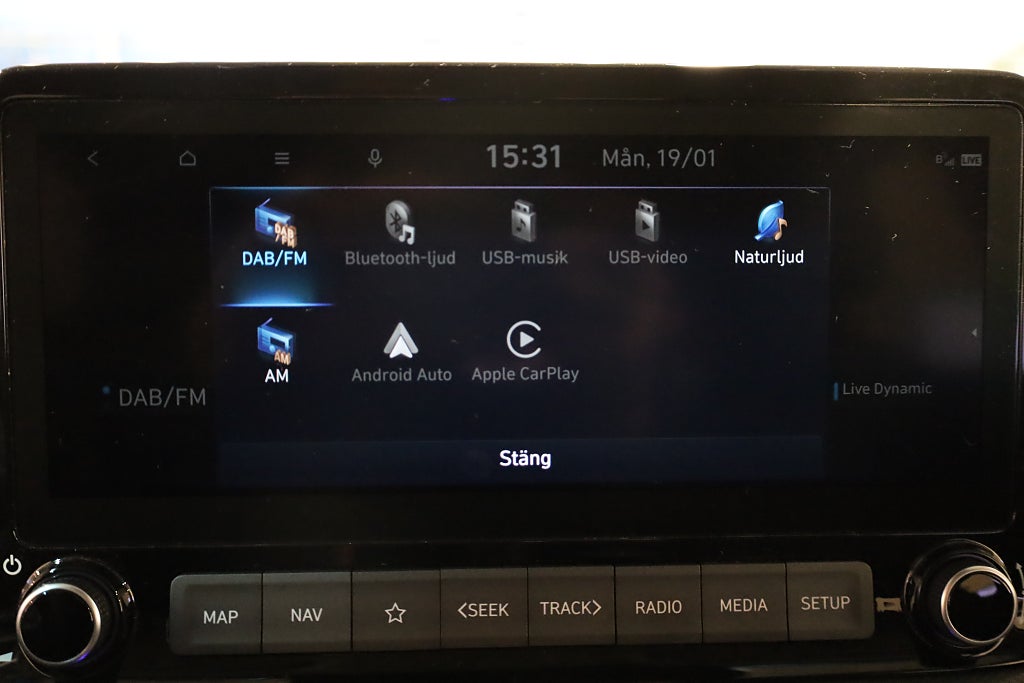 Hyundai Kona Hybrid 1,6 GDI 141hk Advanced Aut Navi Head Up Kamera 2021