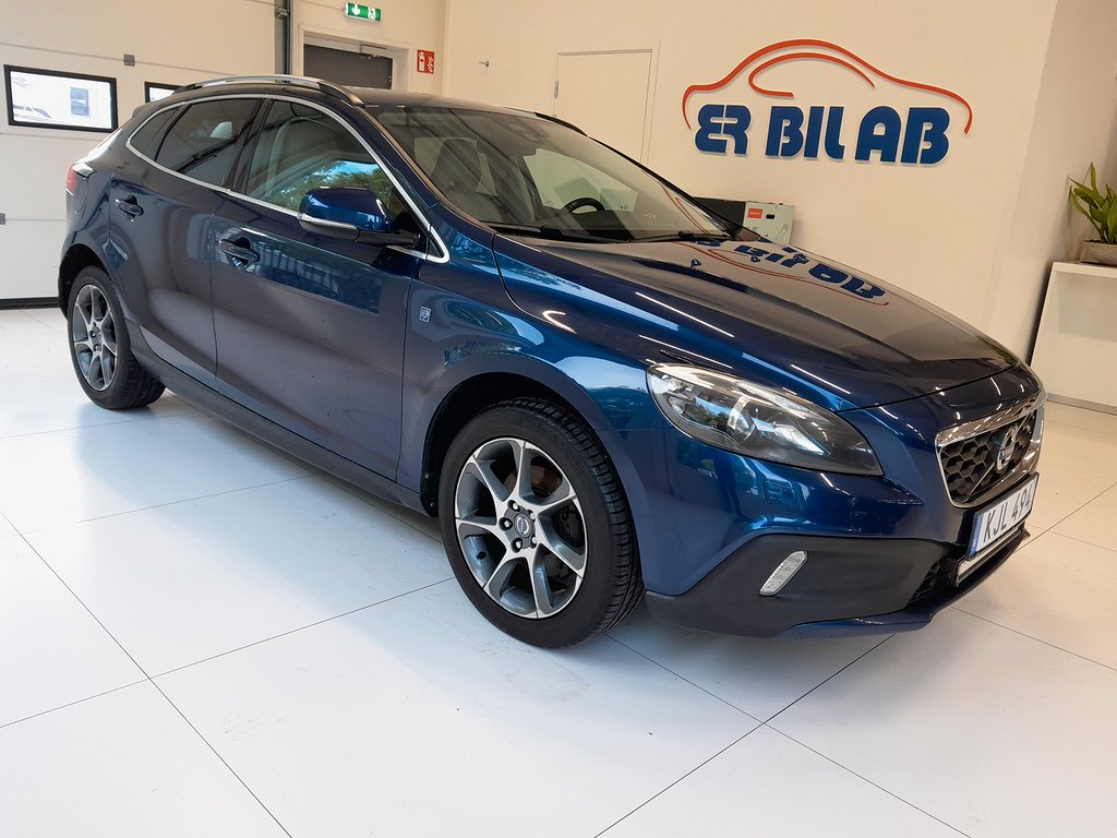 Volvo V40 Cross Country D2 Momentum, Ocean Race Euro 5