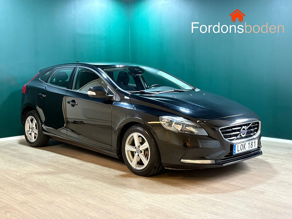 Volvo V40 D2 Kinetic Värmare Vinterhjul VOC 120hk