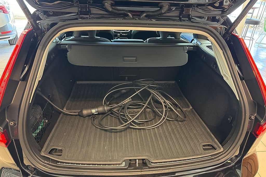 Volvo V60 Recharge T6 AWD Aut Core Edition Kamera Voc Värmare Dra miniatyr 16